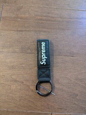 Supreme Box Logo Black Leather Keychain Key Fob Accessory